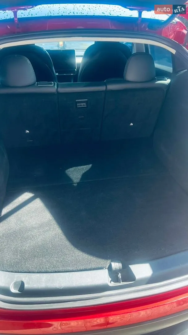 2022 Tesla Model Y - мініатюра 21