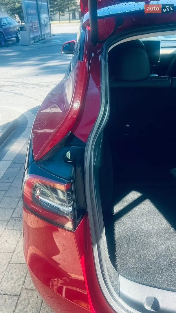 2022 Tesla Model Y - мініатюра 25