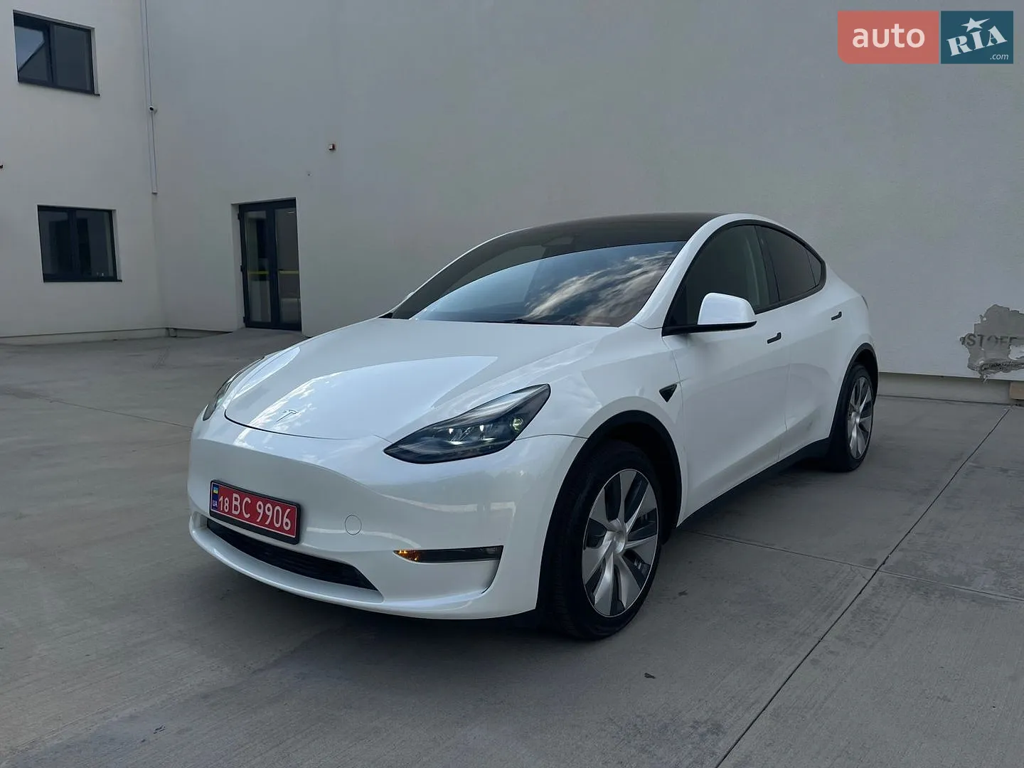 2023 Tesla Model Y - мініатюра 4
