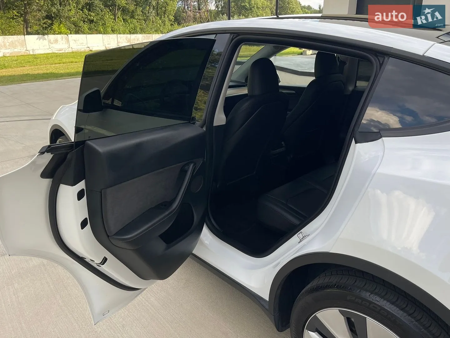 2023 Tesla Model Y - мініатюра 20