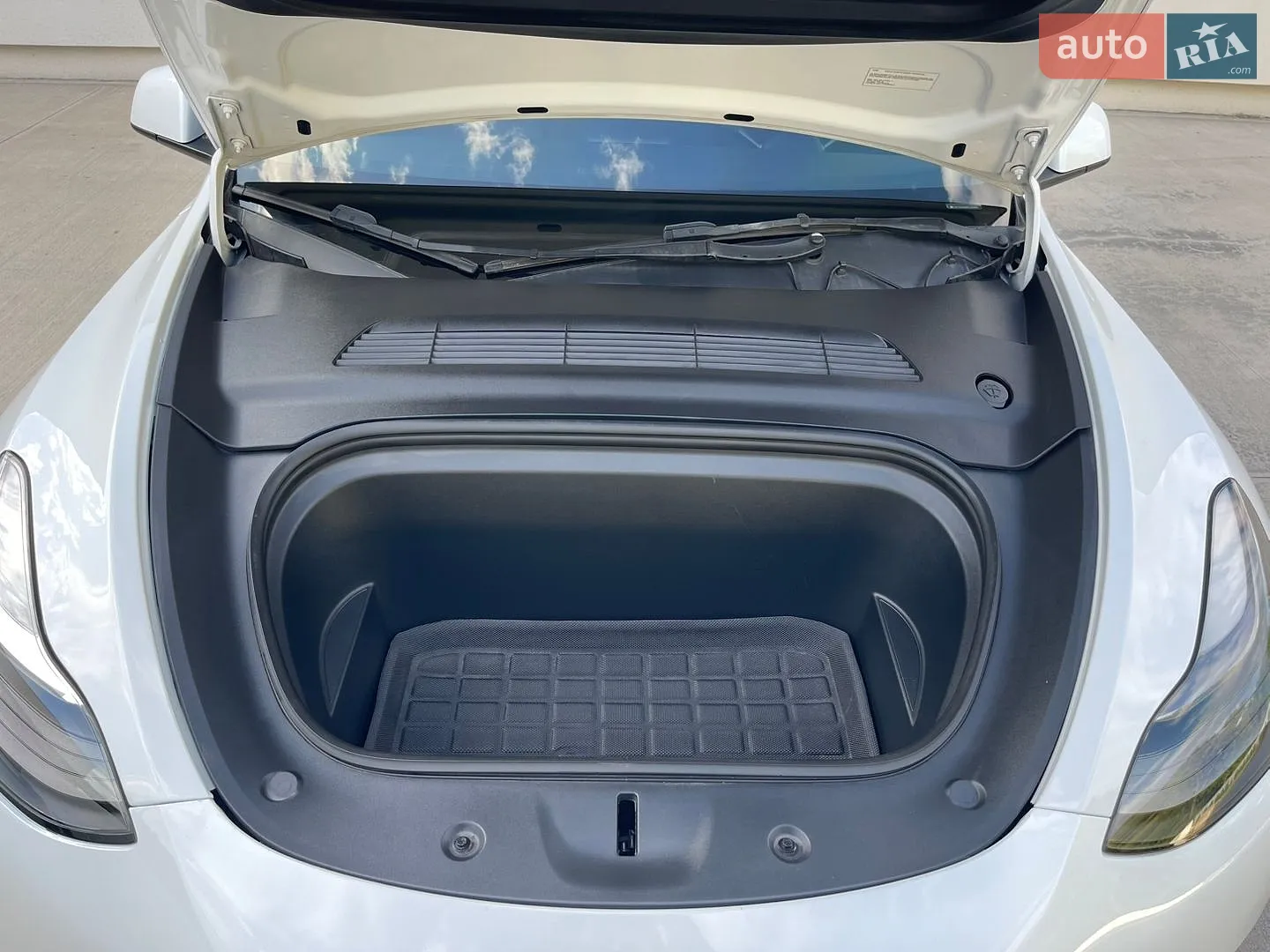 2023 Tesla Model Y - мініатюра 47