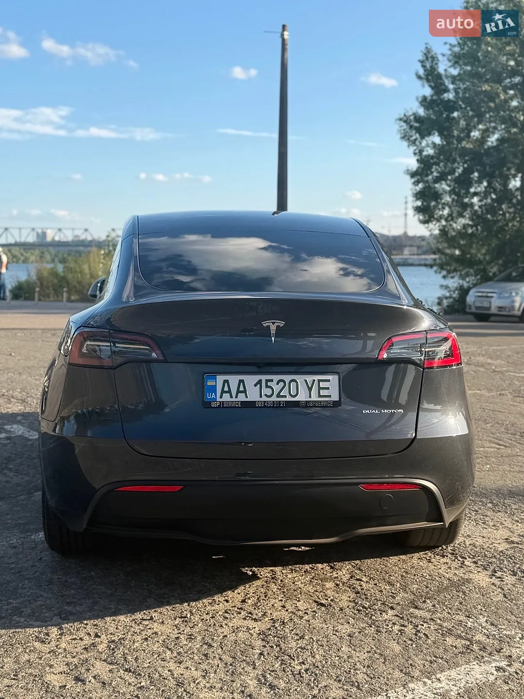 2024 Tesla Model Y - мініатюра 5
