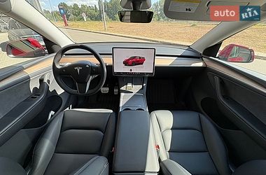 Внедорожник / Кроссовер Tesla Model Y 2024 в Киеве