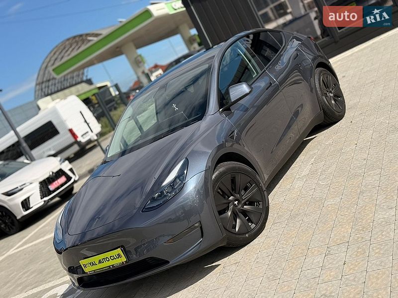 Позашляховик / Кросовер Tesla Model Y 2023 в Львові