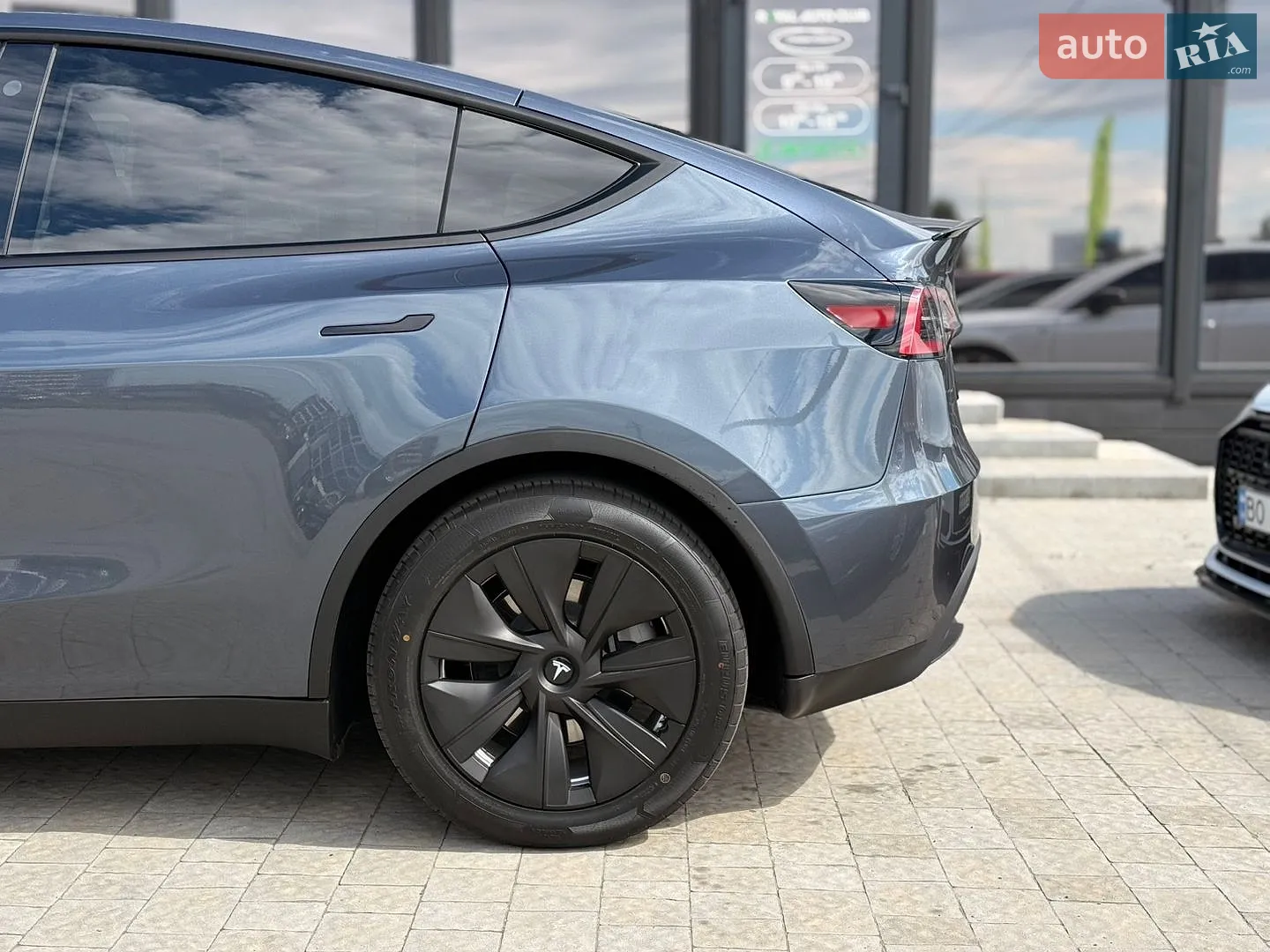 2023 Tesla Model Y - мініатюра 18