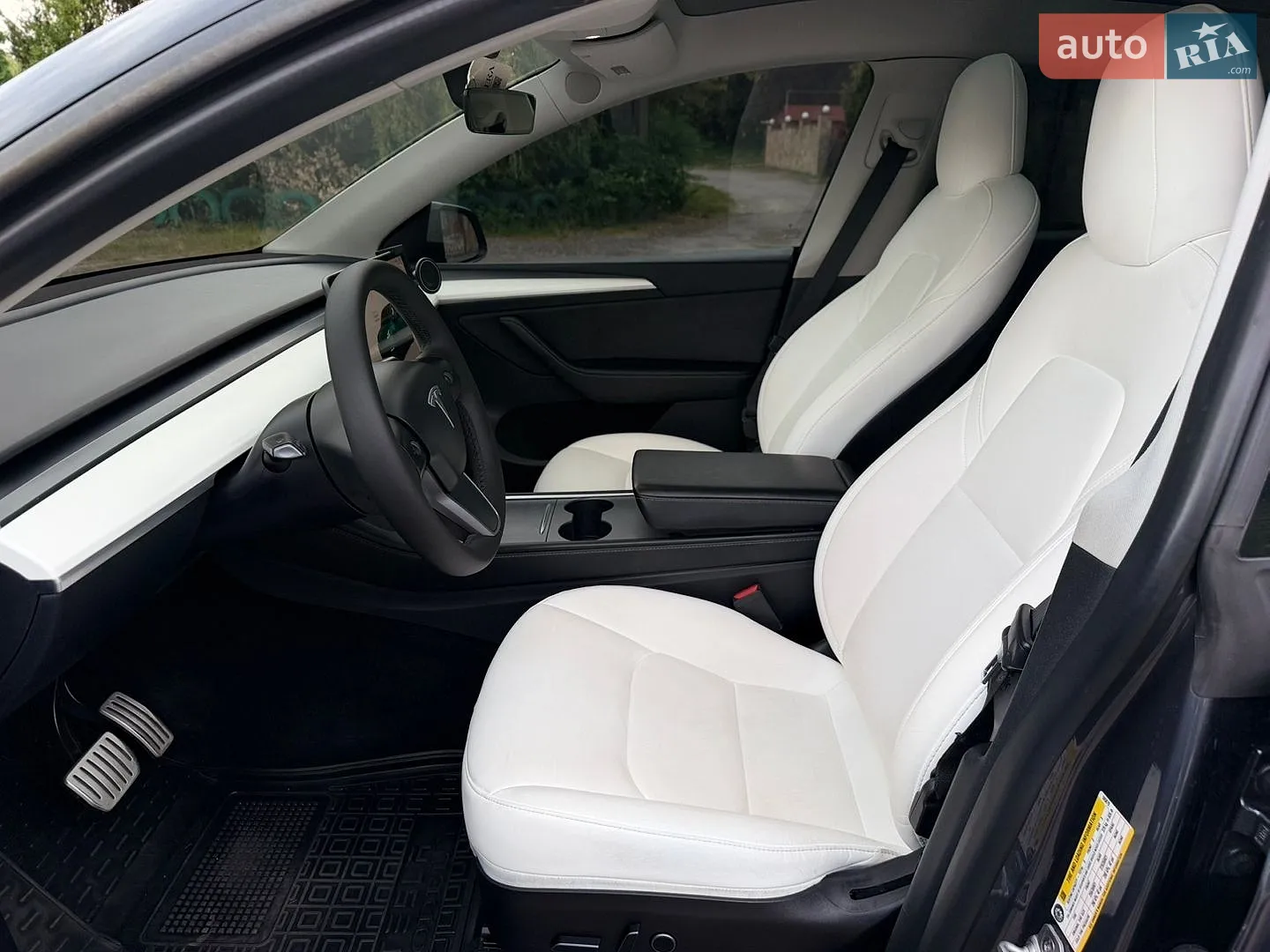 2022 Tesla Model Y - мініатюра 28