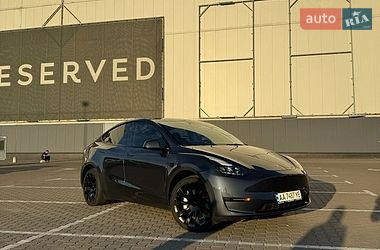 Позашляховик / Кросовер Tesla Model Y 2023 в Києві