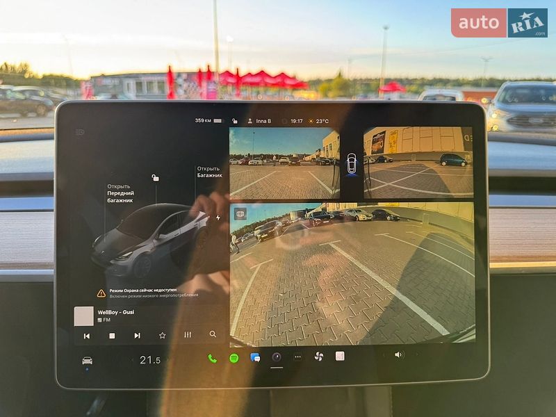 Позашляховик / Кросовер Tesla Model Y 2023 в Києві
