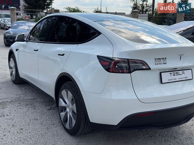 Позашляховик / Кросовер Tesla Model Y 2023 в Вінниці