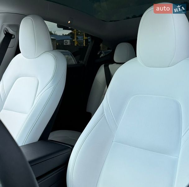 Позашляховик / Кросовер Tesla Model Y 2023 в Вінниці фото 17 Позашляховик / Кросовер Tesla Model Y 2023 в Вінниці
