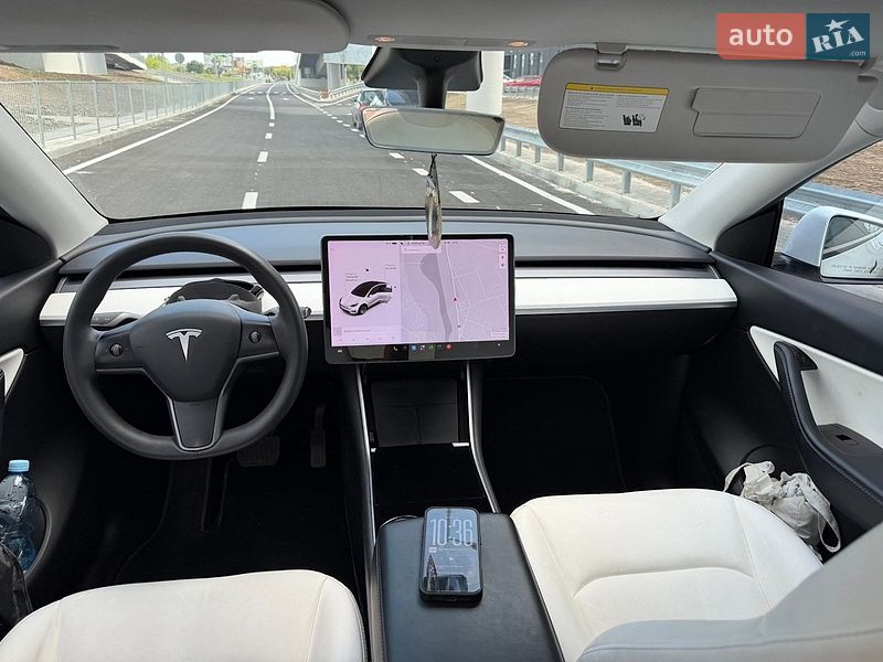 Позашляховик / Кросовер Tesla Model Y 2020 в Івано-Франківську