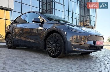 Позашляховик / Кросовер Tesla Model Y 2023 в Дніпрі фото Позашляховик / Кросовер Tesla Model Y 2023 в Дніпрі