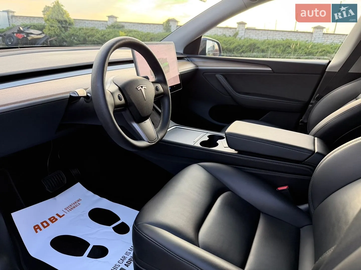 2024 Tesla Model Y - мініатюра 10