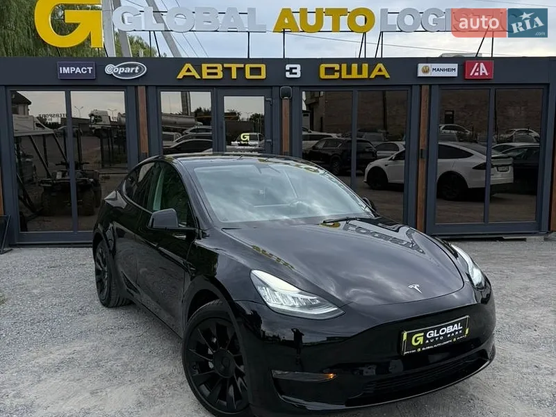 Tesla Model Y