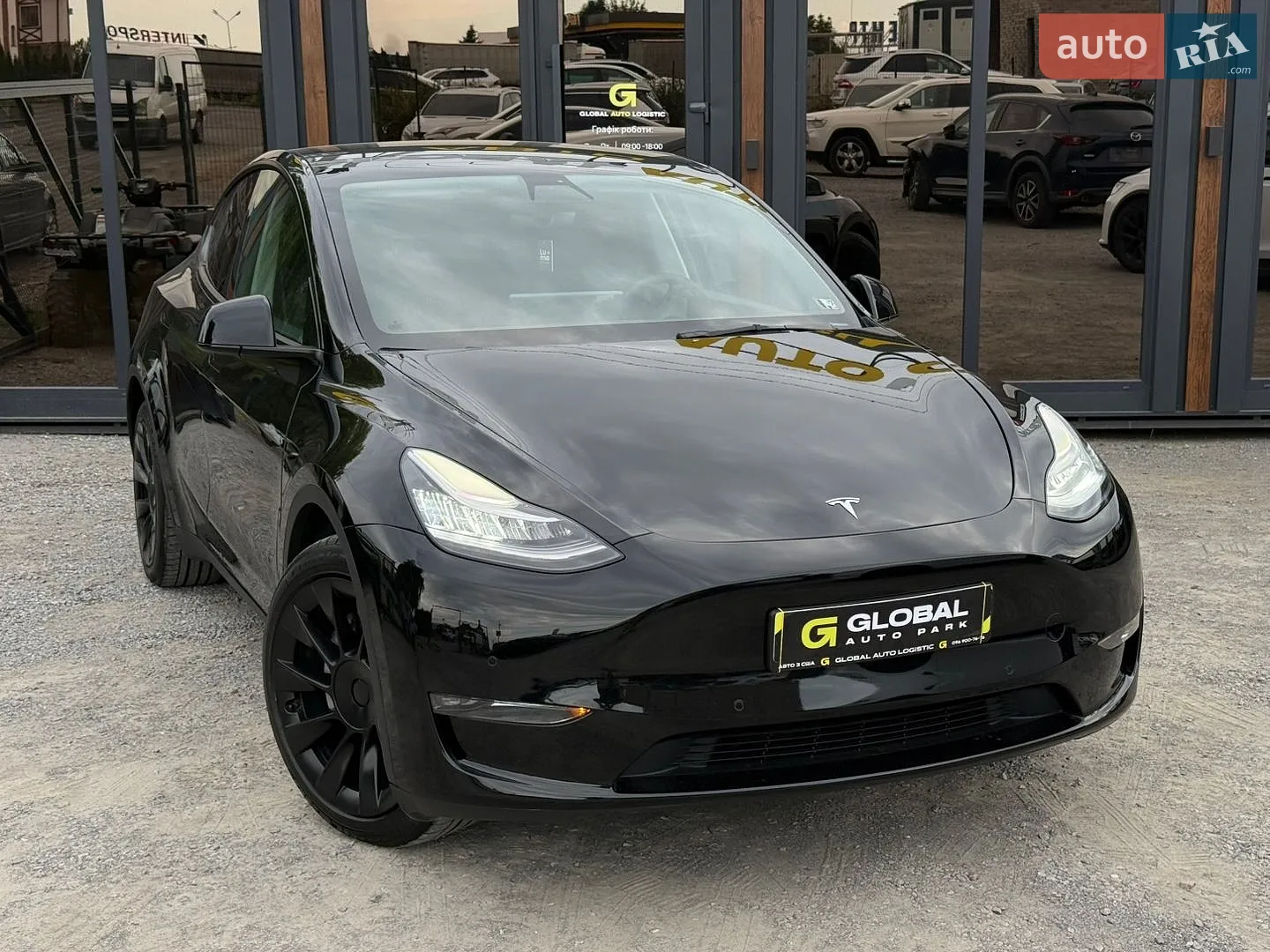2021 Tesla Model Y - мініатюра 3