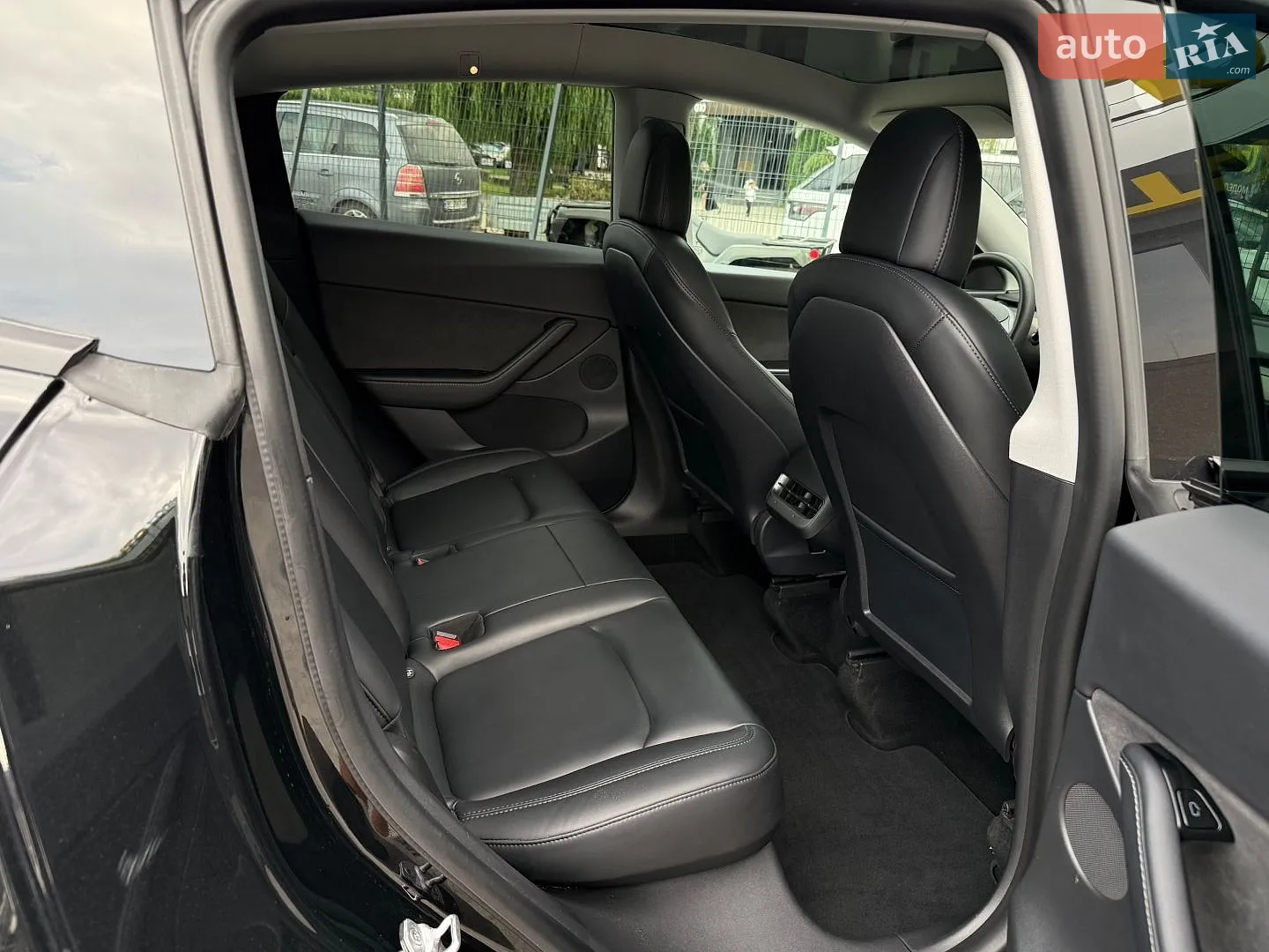 2021 Tesla Model Y - мініатюра 12