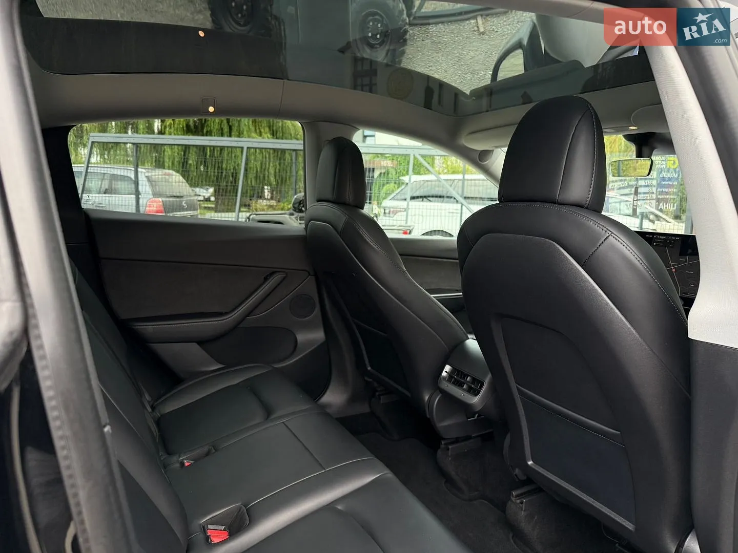 2021 Tesla Model Y - мініатюра 13