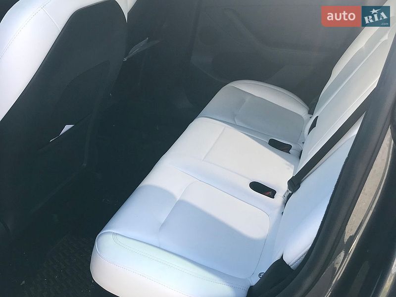 Внедорожник / Кроссовер Tesla Model Y 2023 в Киеве фото 12 Внедорожник / Кроссовер Tesla Model Y 2023 в Киеве