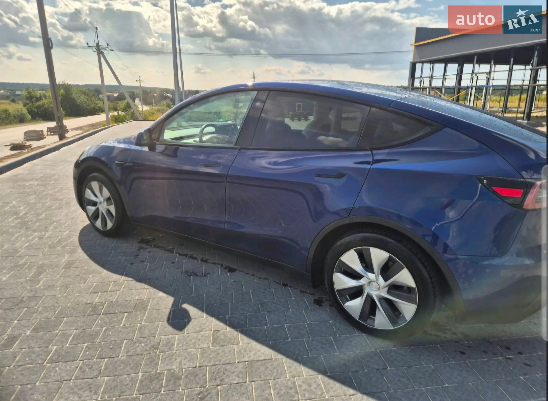 2021 Tesla Model Y - мініатюра 15