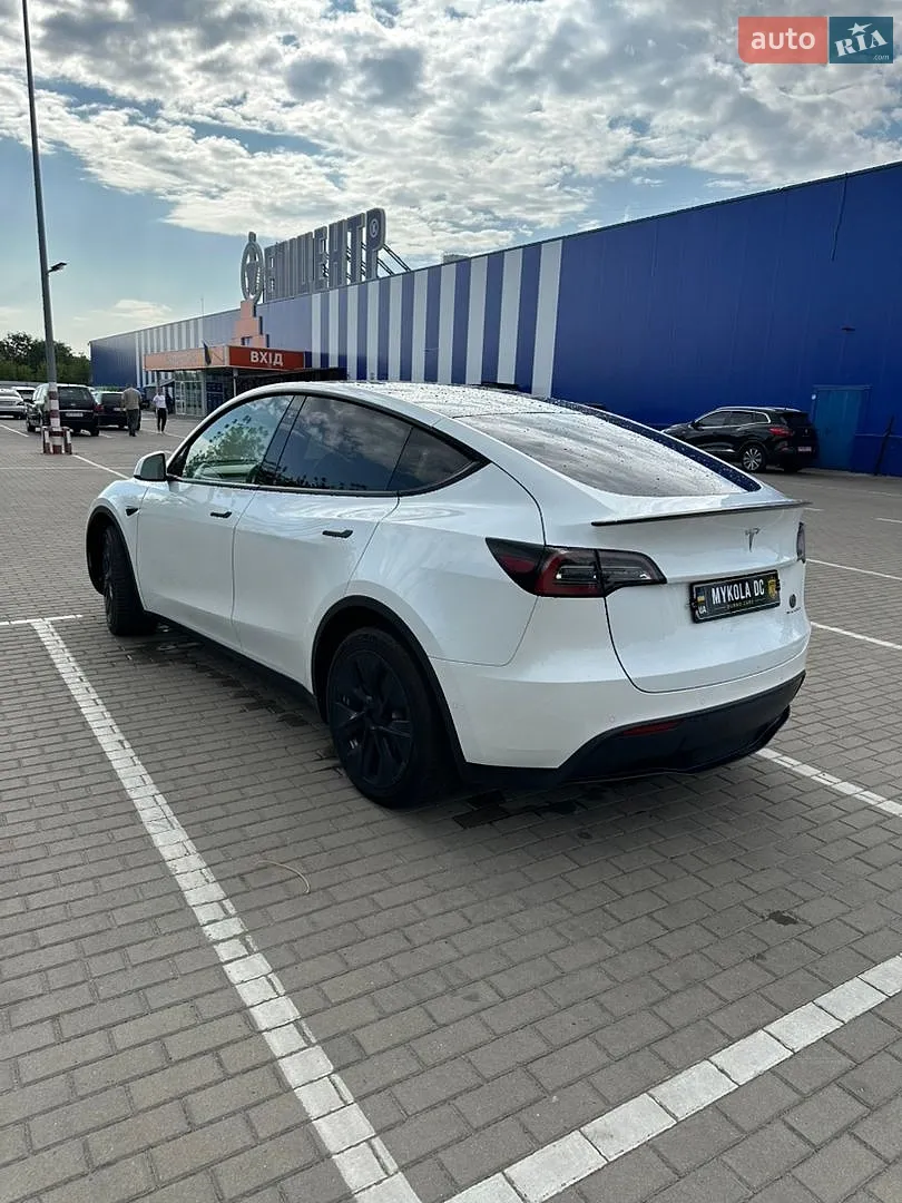 2020 Tesla Model Y - мініатюра 18