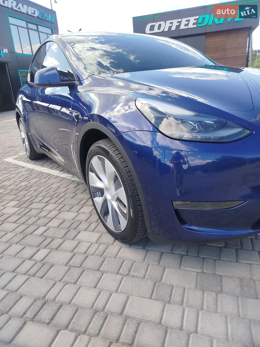 2023 Tesla Model Y - мініатюра 11