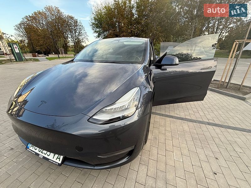 Внедорожник / Кроссовер Tesla Model Y 2022 в Луцке