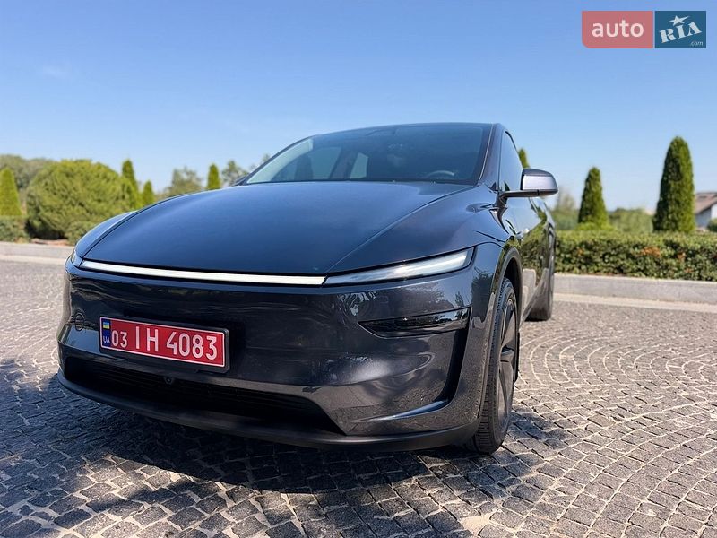 Tesla Model Y, фото из объявления