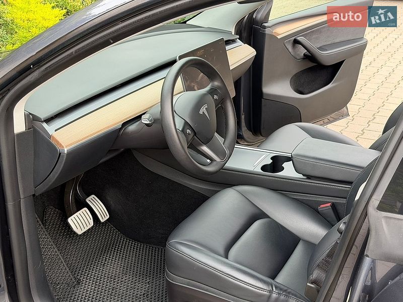 Позашляховик / Кросовер Tesla Model Y 2023 в Одесі