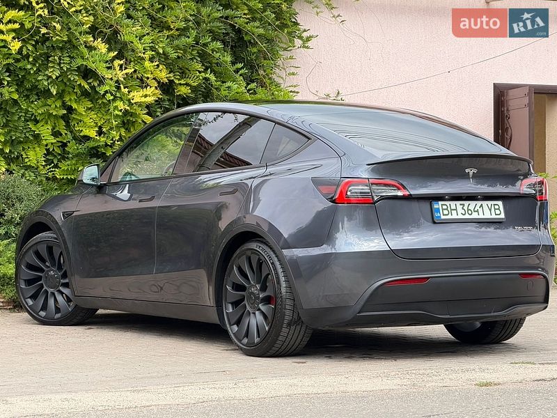 Позашляховик / Кросовер Tesla Model Y 2023 в Одесі