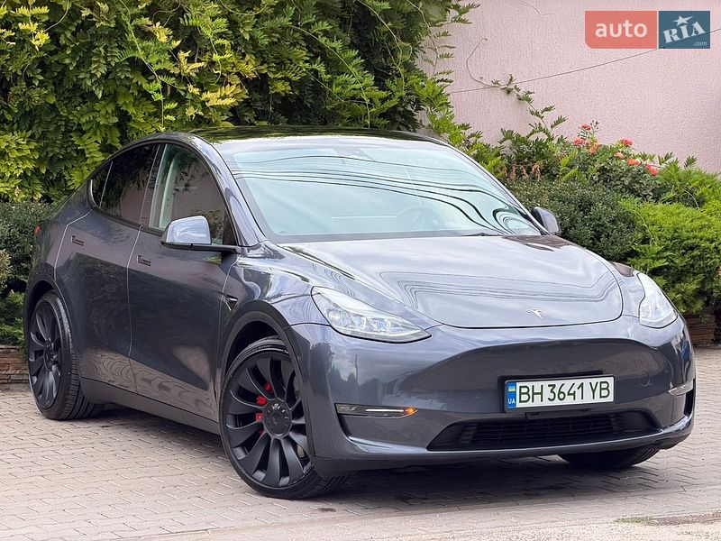 Позашляховик / Кросовер Tesla Model Y 2023 в Одесі