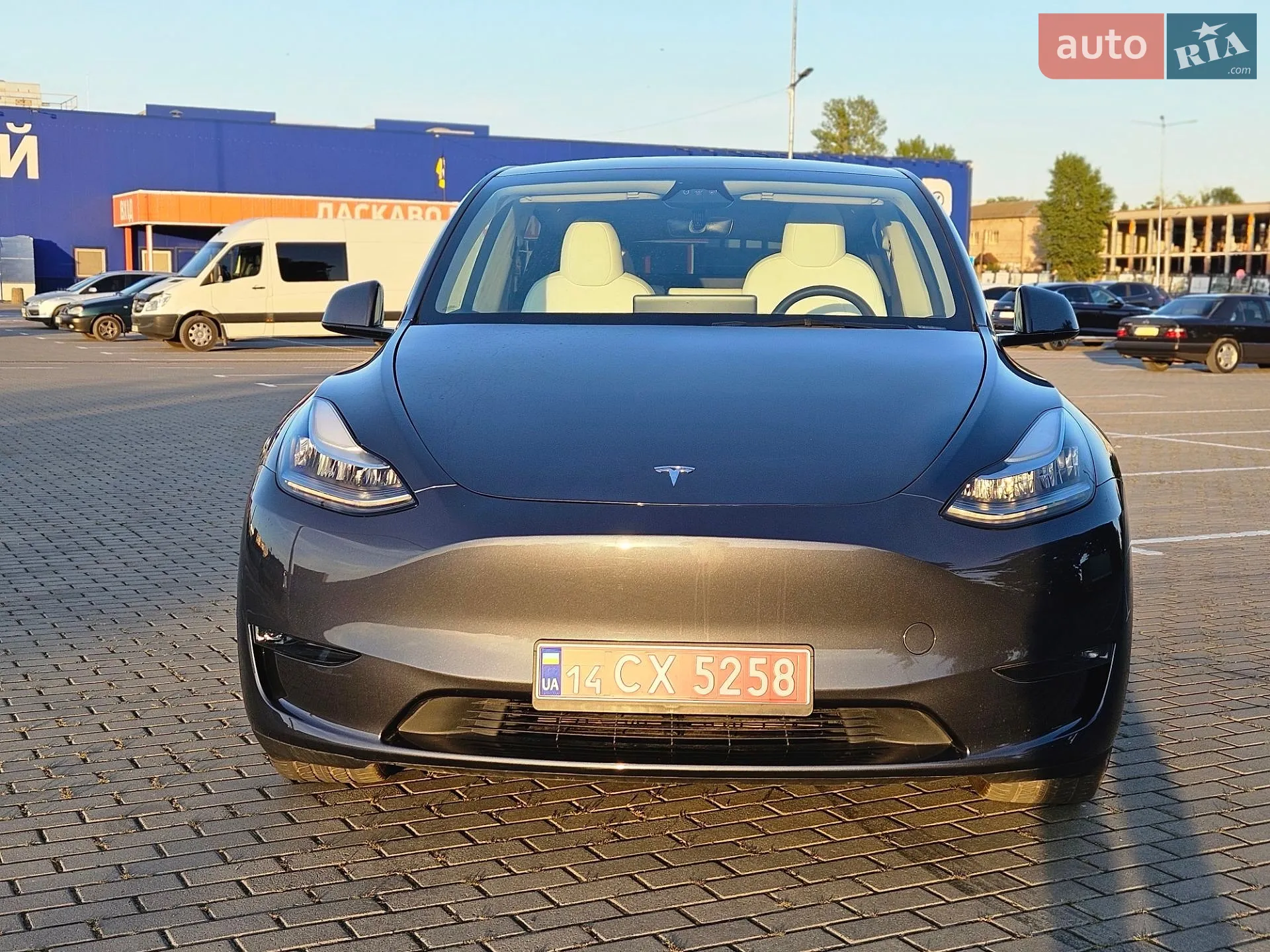 2023 Tesla Model Y - мініатюра 2