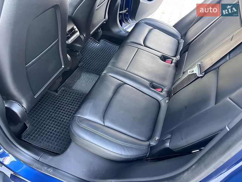 Внедорожник / Кроссовер Tesla Model Y 2021 в Кременце