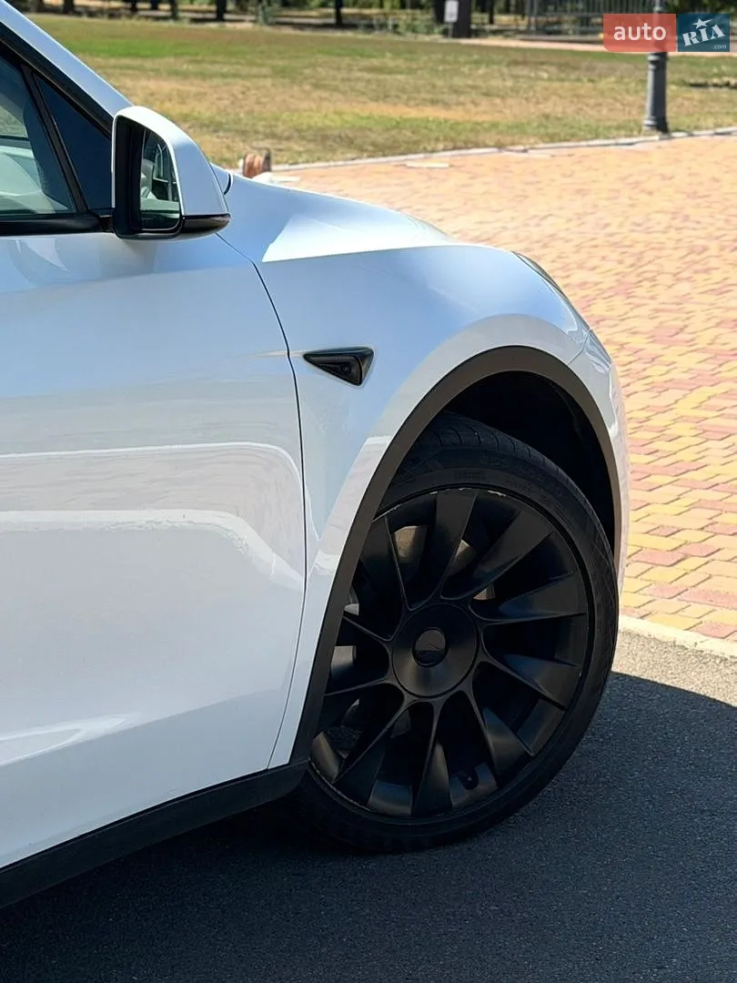 2023 Tesla Model Y - мініатюра 14