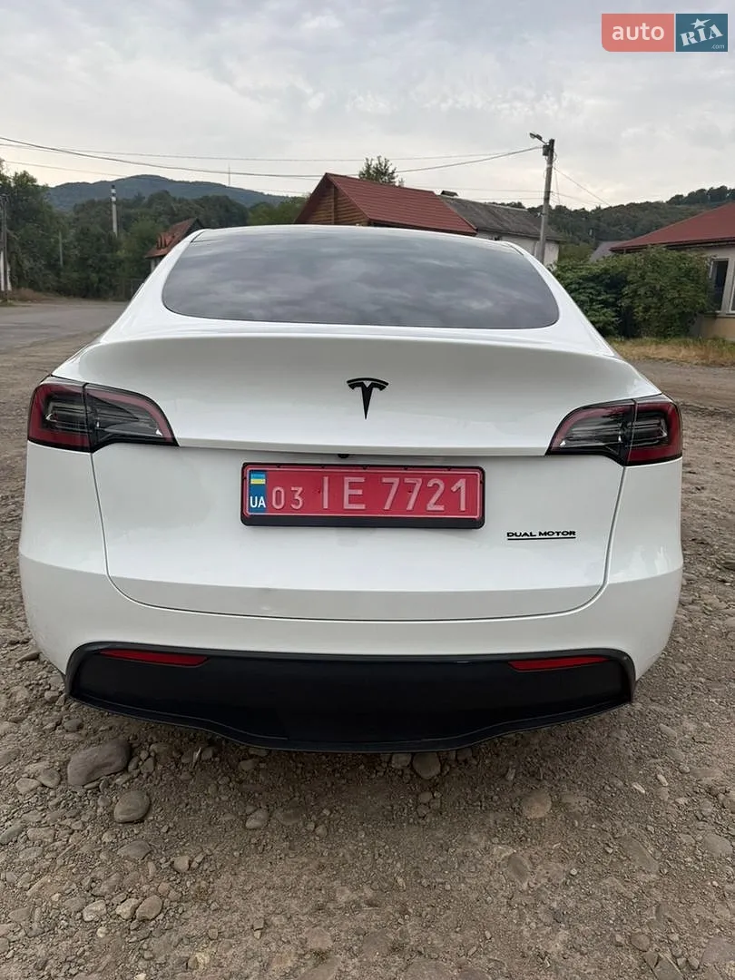 2022 Tesla Model Y - мініатюра 6