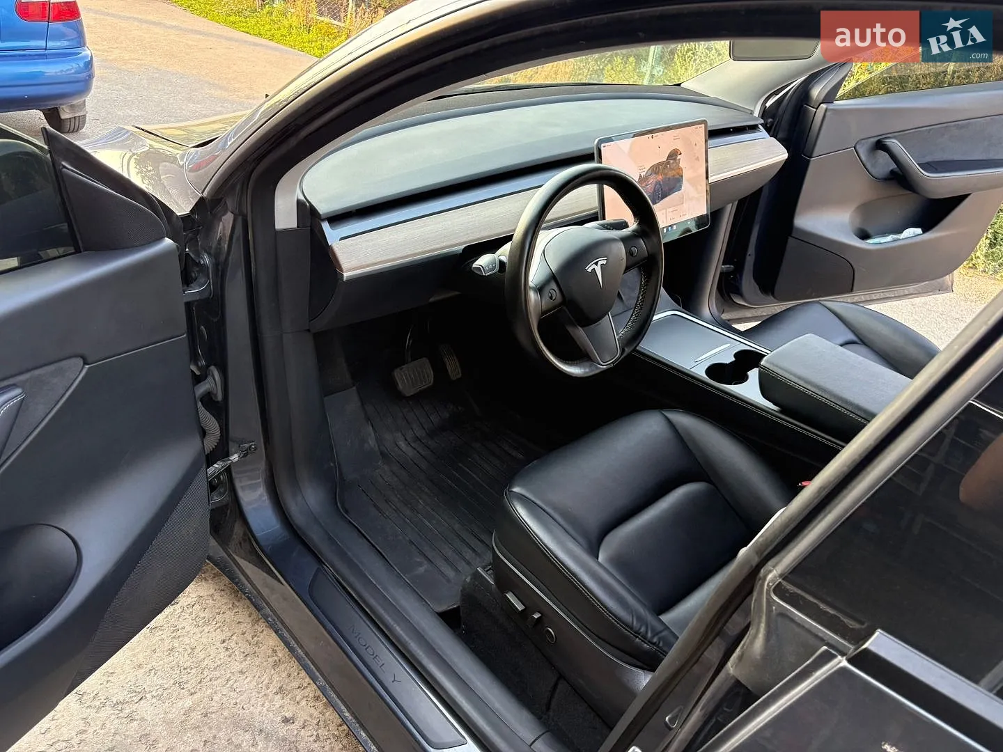 2022 Tesla Model Y - мініатюра 16