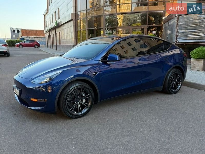 Внедорожник / Кроссовер Tesla Model Y 2021 в Одессе