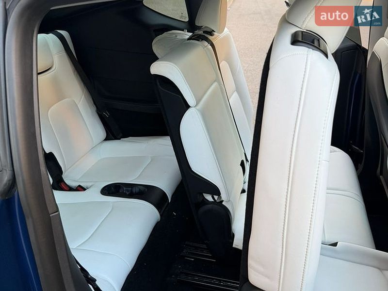 Внедорожник / Кроссовер Tesla Model Y 2021 в Одессе