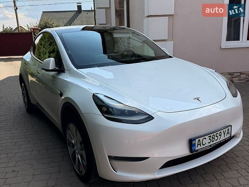 Внедорожник / Кроссовер Tesla Model Y 2023 в Владимире фото 3 Внедорожник / Кроссовер Tesla Model Y 2023 в Владимире