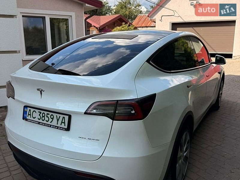 Внедорожник / Кроссовер Tesla Model Y 2023 в Владимире фото 8 Внедорожник / Кроссовер Tesla Model Y 2023 в Владимире