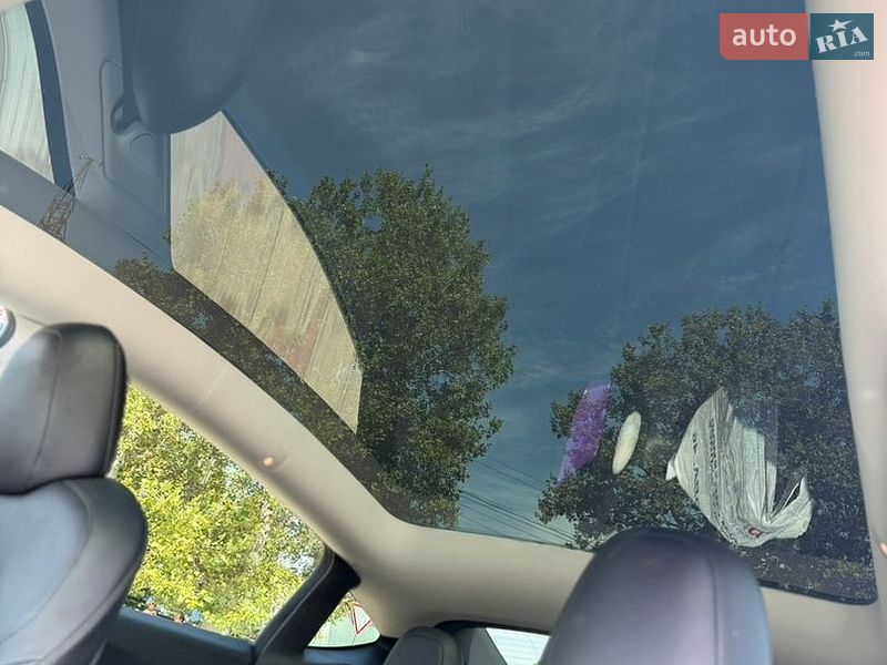 Позашляховик / Кросовер Tesla Model Y 2022 в Одесі