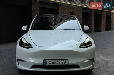 Позашляховик / Кросовер Tesla Model Y 2022 в Хмельницькому