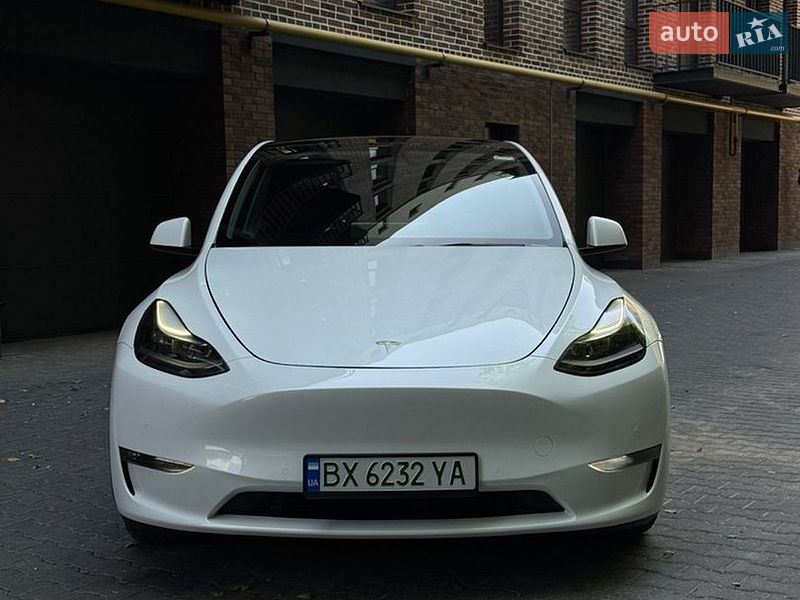 Позашляховик / Кросовер Tesla Model Y 2022 в Хмельницькому
