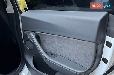 Внедорожник / Кроссовер Tesla Model Y 2022 в Хмельницком фото 13 Внедорожник / Кроссовер Tesla Model Y 2022 в Хмельницком