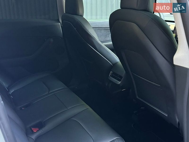 Внедорожник / Кроссовер Tesla Model Y 2022 в Хмельницком фото 18 Внедорожник / Кроссовер Tesla Model Y 2022 в Хмельницком