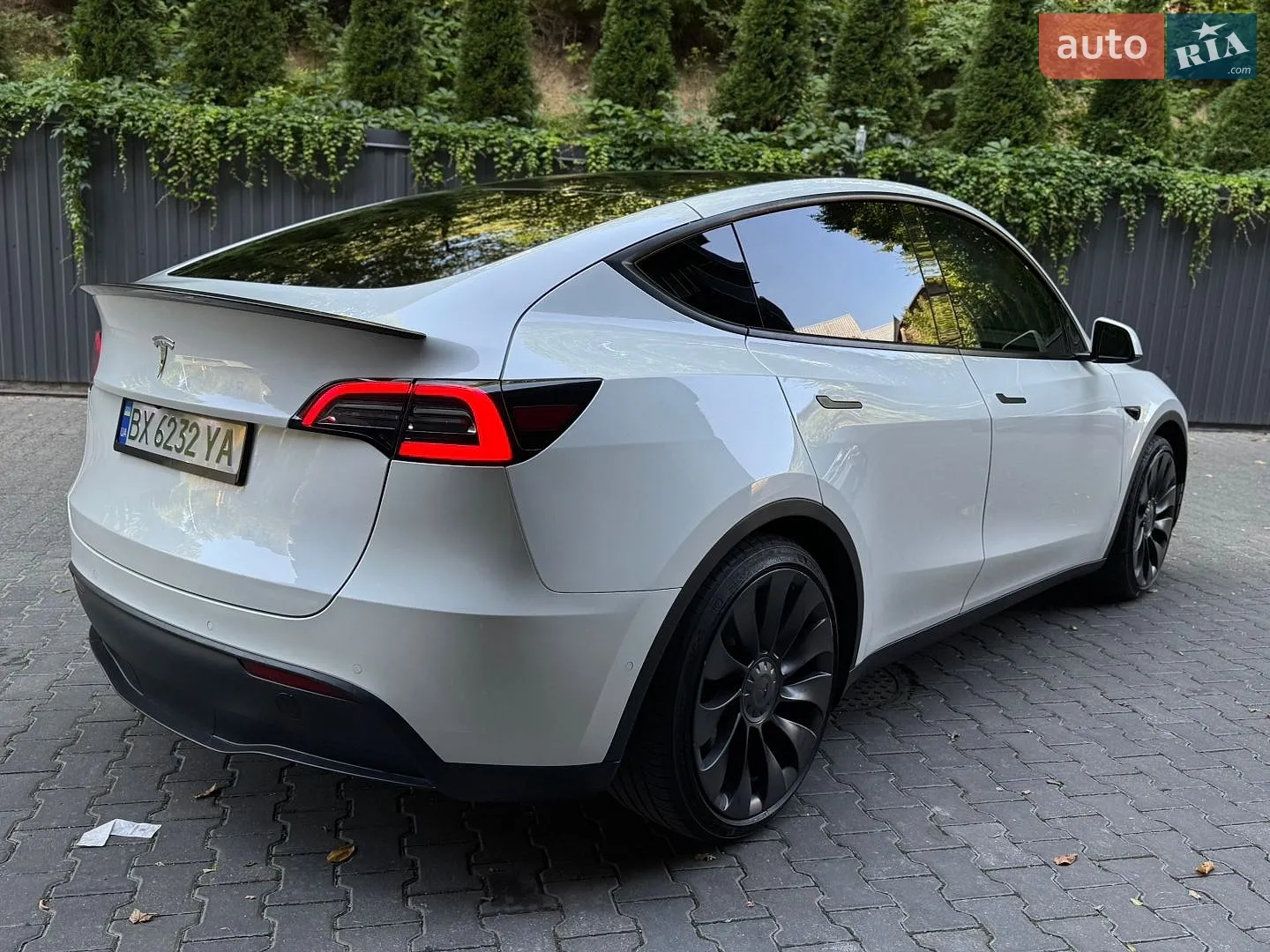 2022 Tesla Model Y - мініатюра 8