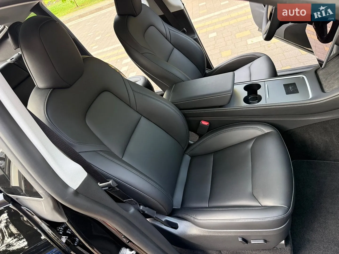 2024 Tesla Model Y - мініатюра 80