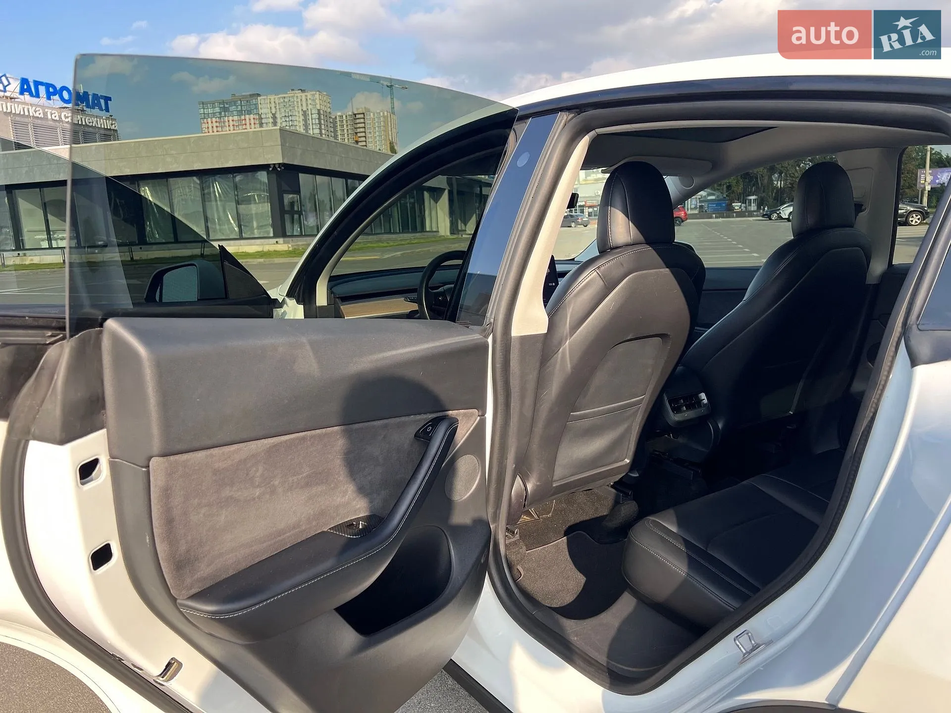 2021 Tesla Model Y - мініатюра 36