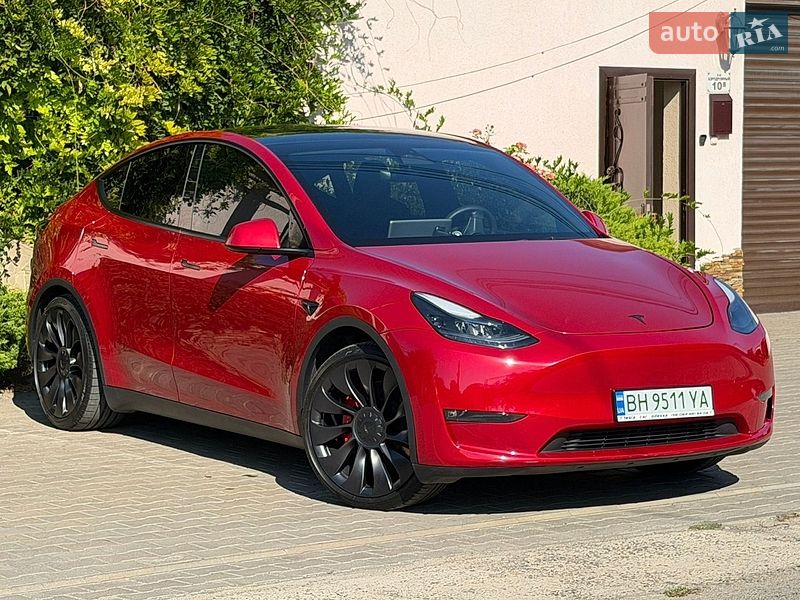 Tesla Model Y 2023