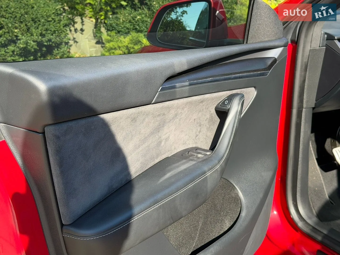 2023 Tesla Model Y - мініатюра 38
