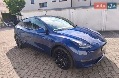 Позашляховик / Кросовер Tesla Model Y 2023 в Кривому Розі